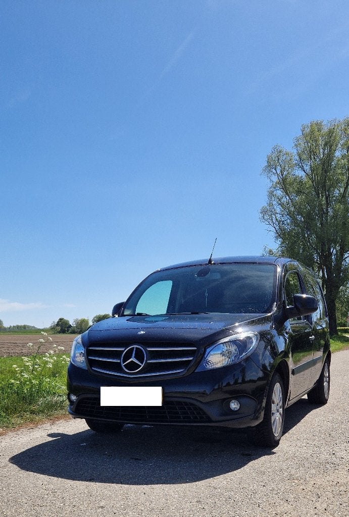 Mercedes Benz Citan 111 CDI BlueEfficiency 2018 MARGE!, Voorwielaandrijving, 1345 kg, Stof, Zwart