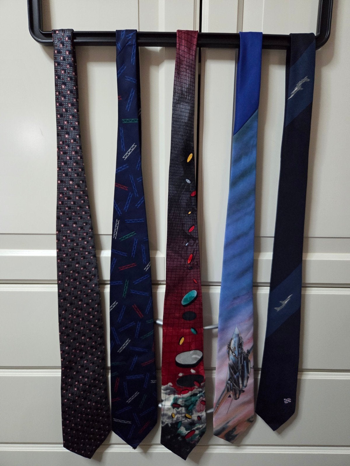 Een mooie verzameling van 5 elegante stropdassen, Ophalen of Verzenden, Zo goed als nieuw, Overige kleuren, Met patroon