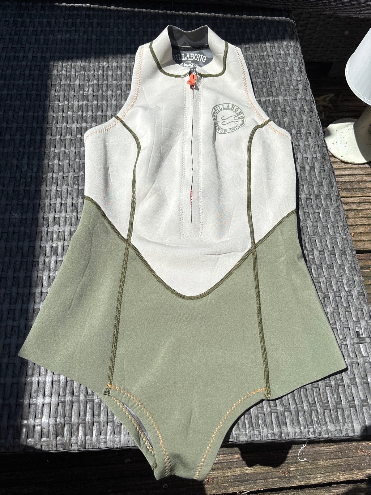 Billabong Surf Sup/zwem Wetsuit mt10 S/M  - nieuw ongedragen, Ophalen of Verzenden, Nieuw, Beige, Overige typen