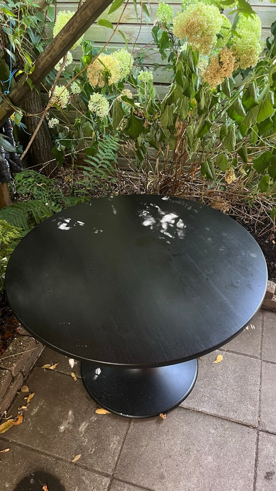 WOOOD ronde tafel, Huis en Inrichting, Tafels | Eettafels, Ophalen, Mooi, Zo goed als nieuw, Vier personen