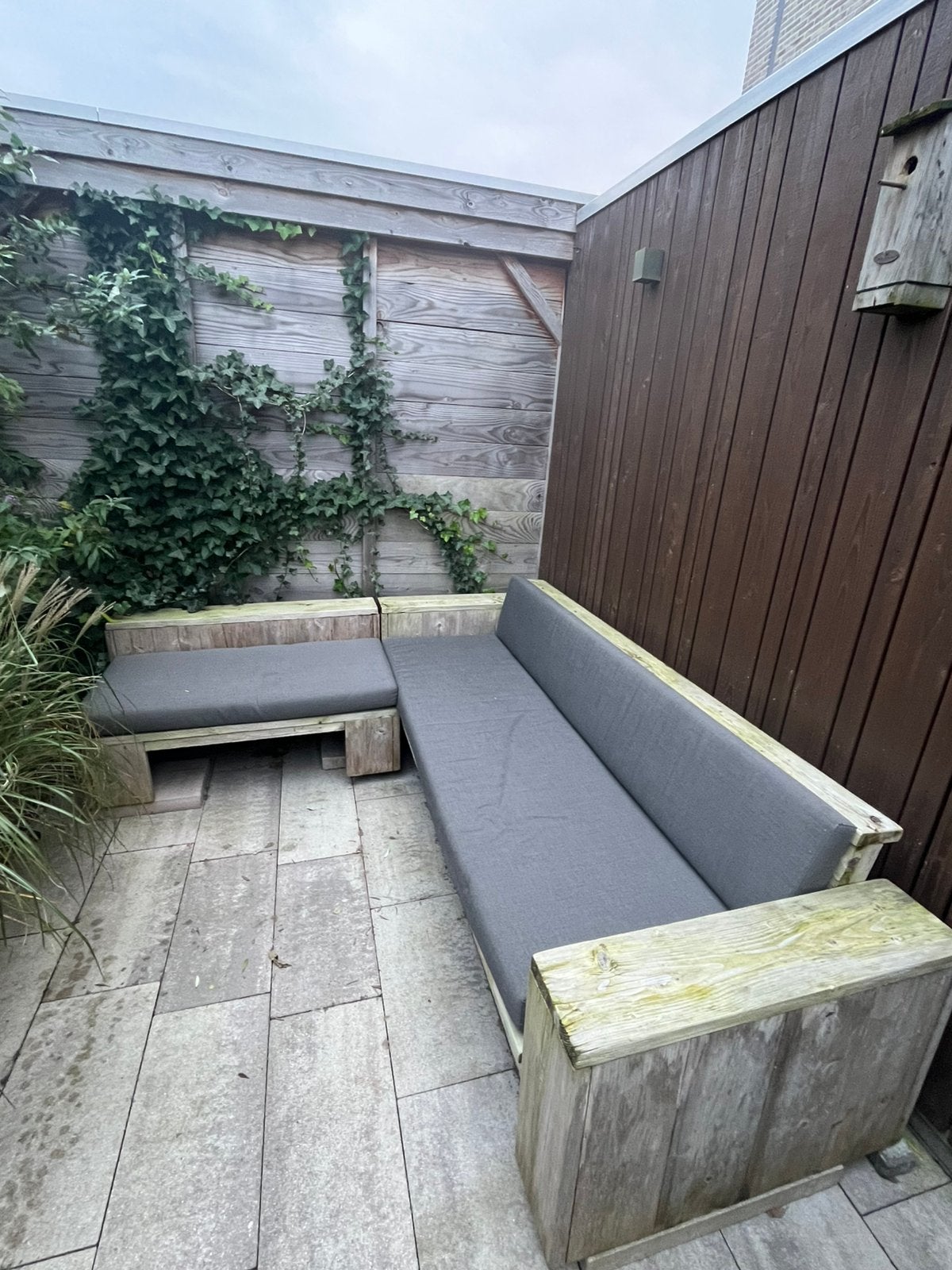 GRATIS loungebank steigerhout + kussens, Ophalen, 5 zitplaatsen, Gebruikt, Steigerhout
