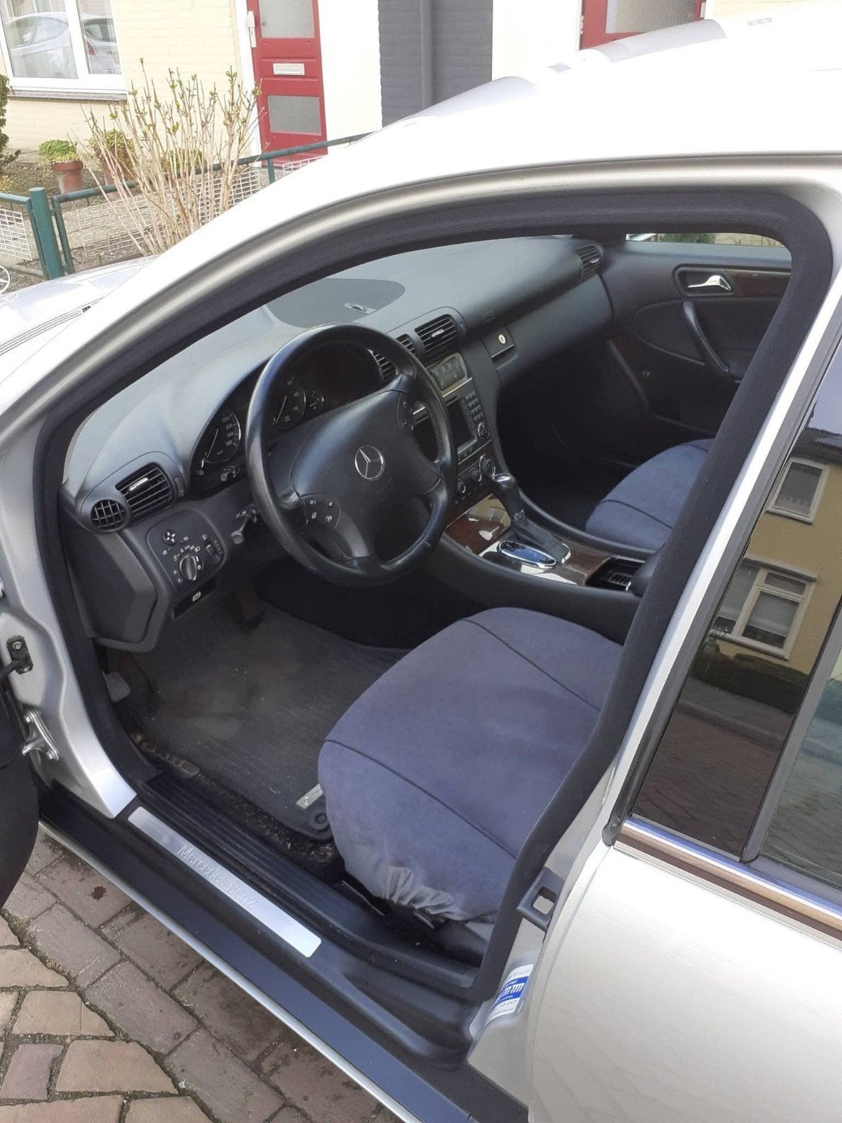 Mercedes-Benz C-Klasse 1.8 C200 Kompr Sedan AUT 2004 Grijs, Automaat, Achterwielaandrijving, 4 cilinders, 1796 cc
