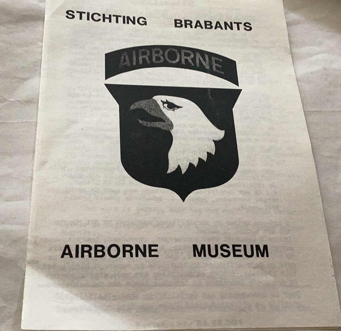 Airbone museum folder met 4 blz, Ophalen of Verzenden, Overige merken