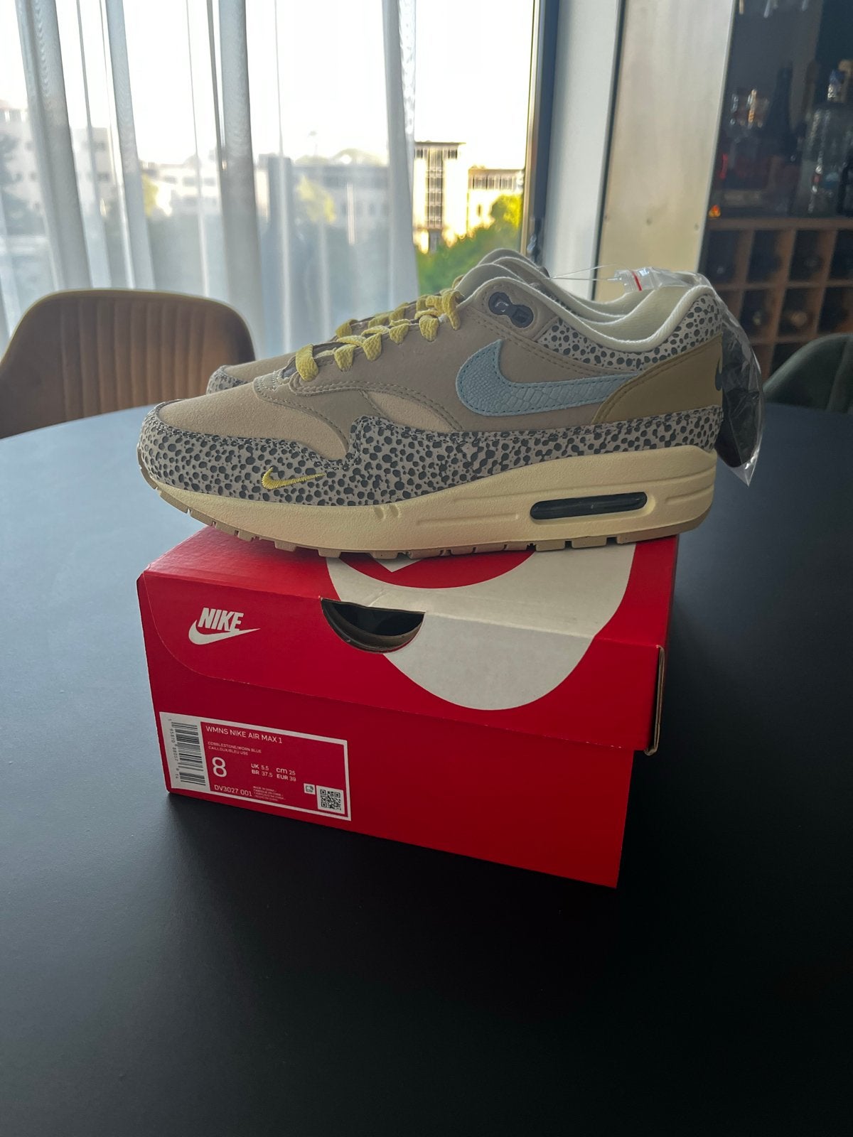 Nike Air Max 1 '87 WMNS Safari Summit White, Kleding | Dames, Schoenen, Ophalen of Verzenden, Nieuw, Overige kleuren, Sneakers of Gympen