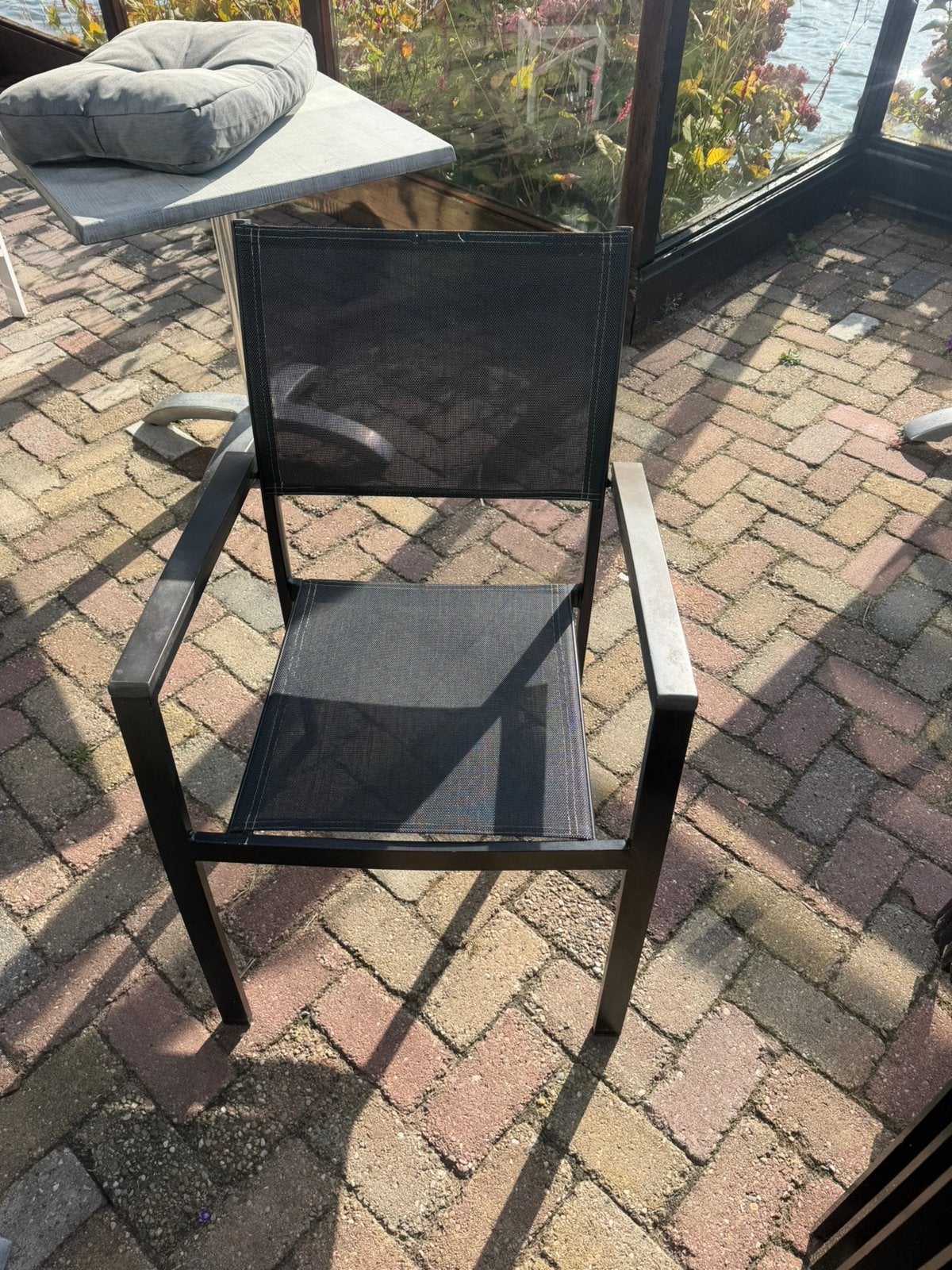 28 terras stoelen, Ophalen, Gebruikt