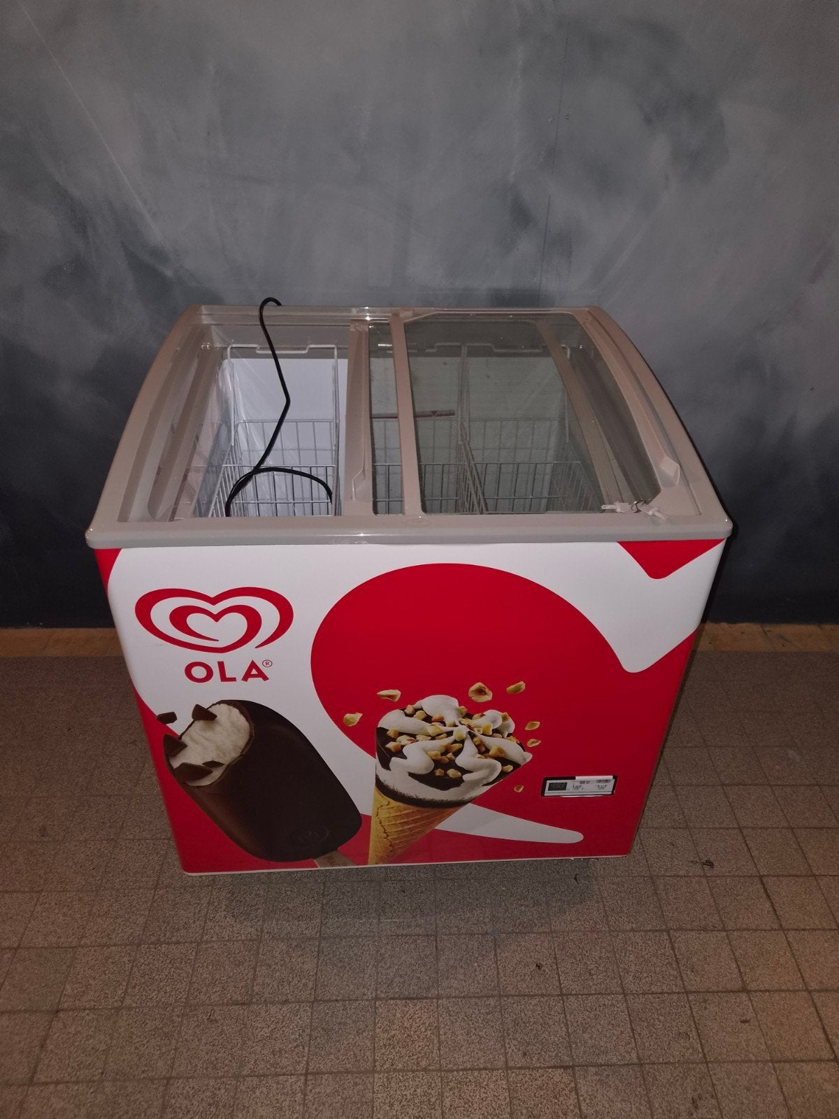 Ola vrieskist - perfect voor ijsverkoop, Ophalen, Vrieskist, Minder dan 85 cm, Zo goed als nieuw