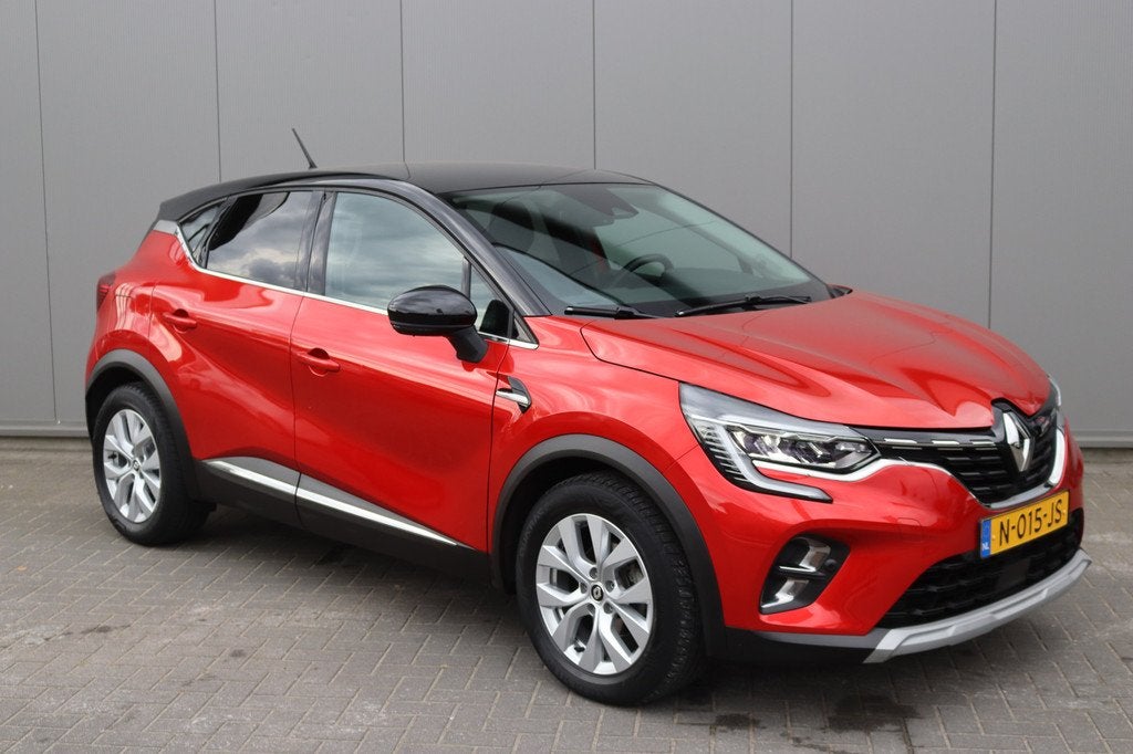 Renault Captur 1.3 TCe 140 Intens Trekhaak/Navigatie/Camera/, Auto's, Renault, 12 maanden, Gebruikt, Euro 6, 4 cilinders