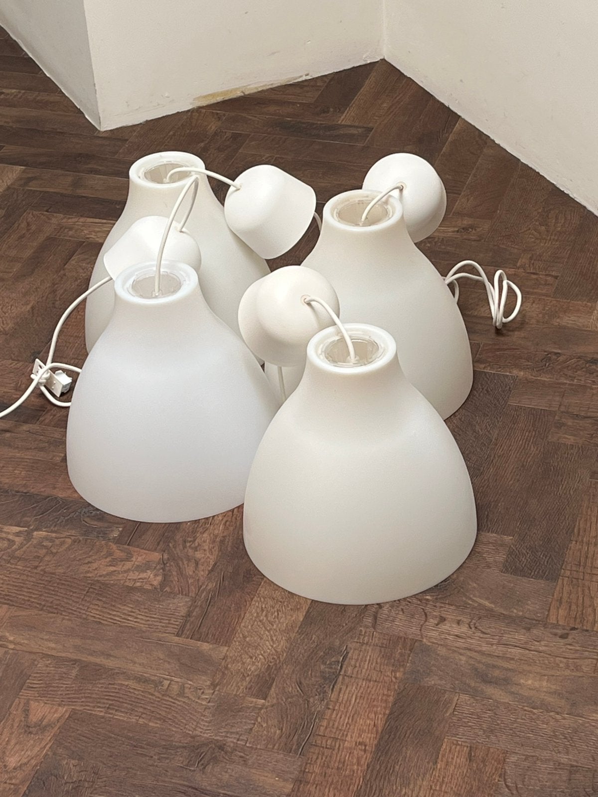 Ikea hanglampen 4 stuks, Huis en Inrichting, Lampen | Lampenkappen, Ophalen of Verzenden, Zo goed als nieuw, Rond
