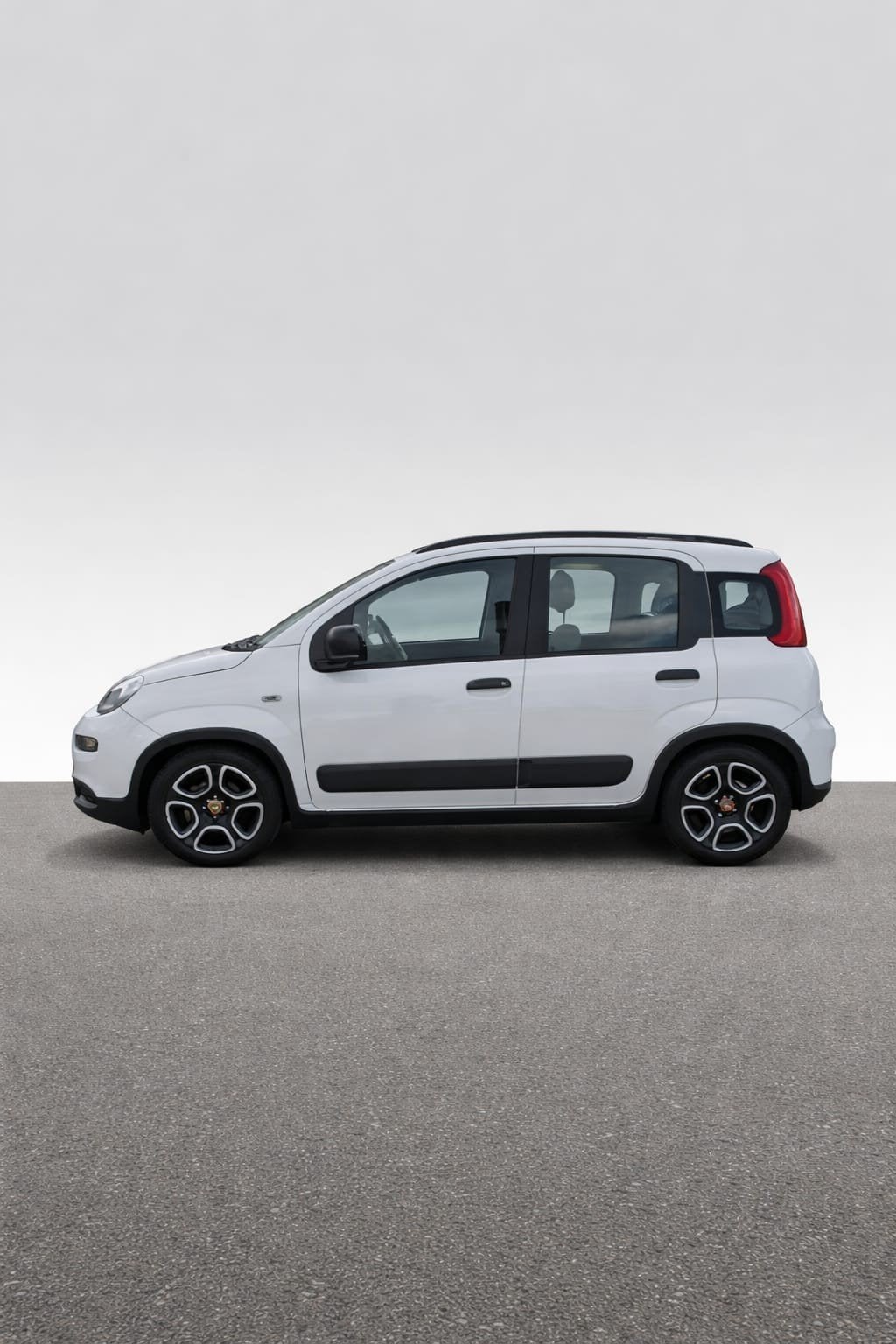 Fiat Panda 1.0 70pk Hybrid 2022 Wit, Auto's, Fiat, Voorwielaandrijving, 40 €/maand, Zwart, Panda
