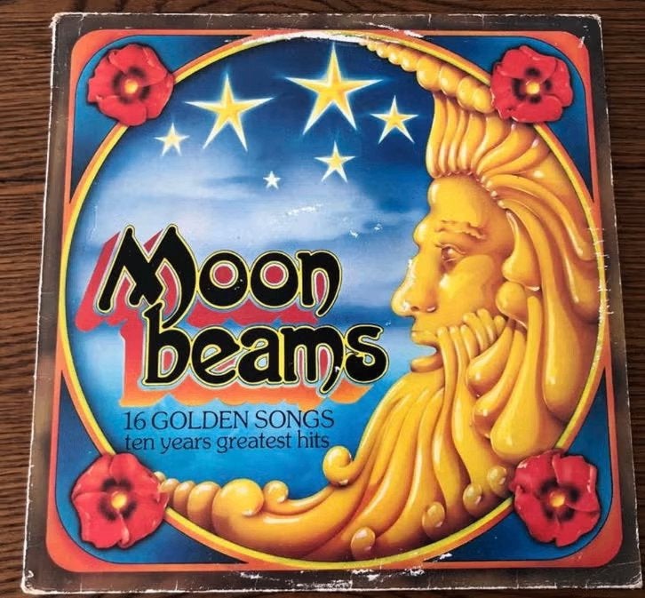 1. LP Moon Beams 16 Golden songs, Ophalen of Verzenden, Zo goed als nieuw, Pop, LP