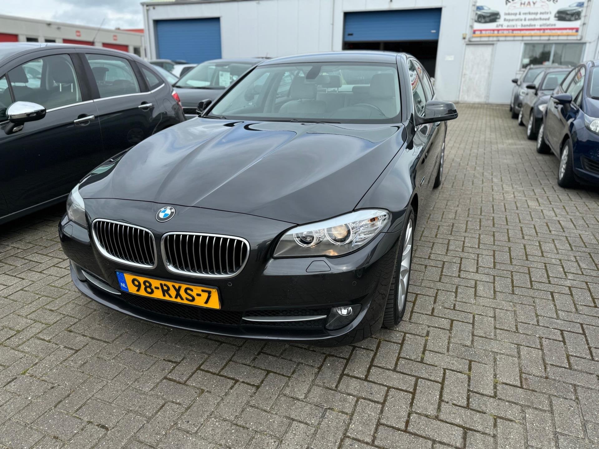 BMW 5-serie 528i Executive|Apk 09-2026, Auto's, Euro 5, Achterwielaandrijving, Gebruikt, 2000 kg
