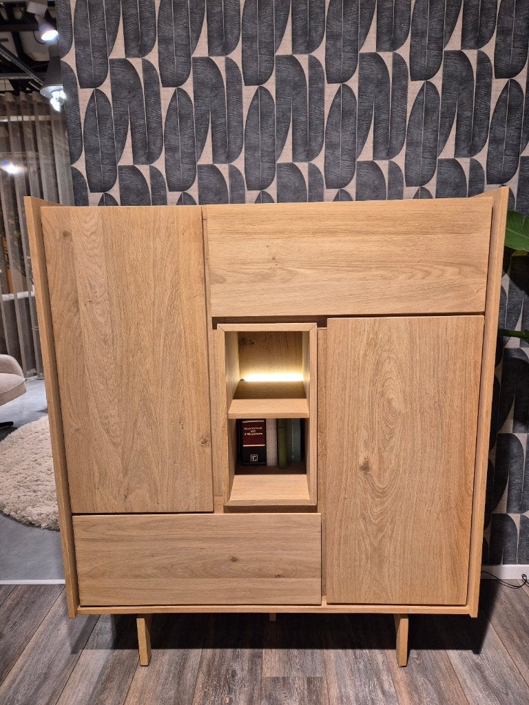 XOOOn highboard Valgard, Huis en Inrichting, Kasten | Dressoirs, Nieuw, 100 tot 150 cm, 25 tot 50 cm, Met lade(s), Met deur(en)