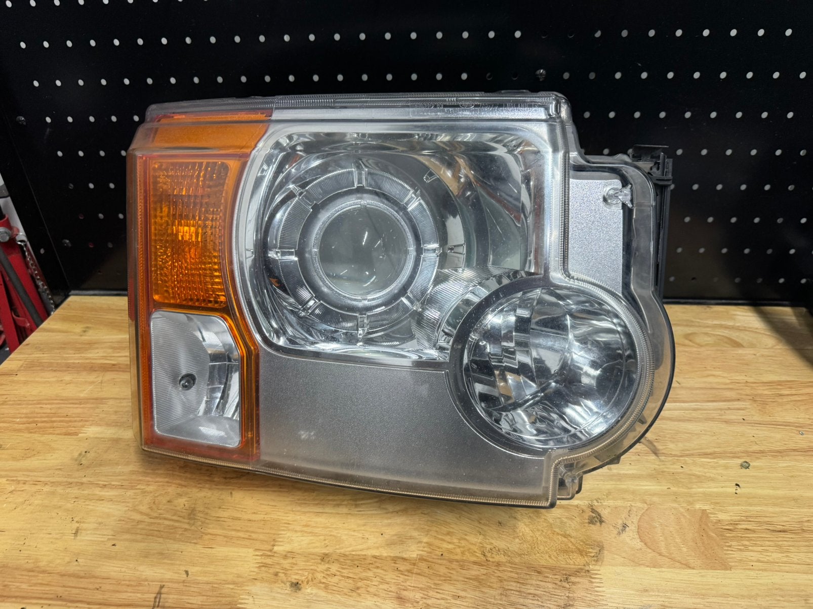 Landrover discovery 3 koplamp xenon rechts, Ophalen, Gebruikt, Land Rover