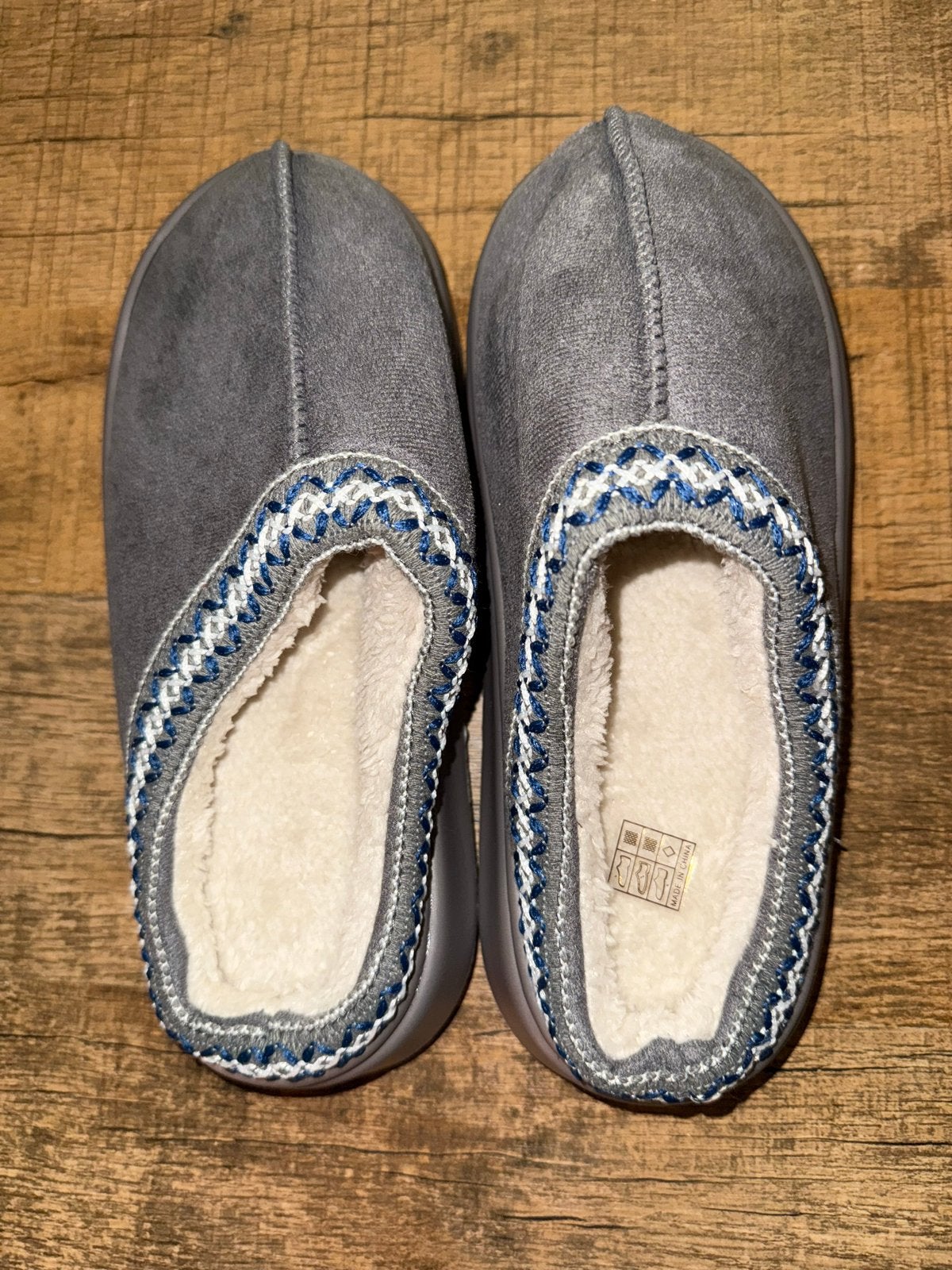 grijze pantoffels, maat 40-41, Ophalen, Nieuw, Grijs, Pantoffels of Sloffen