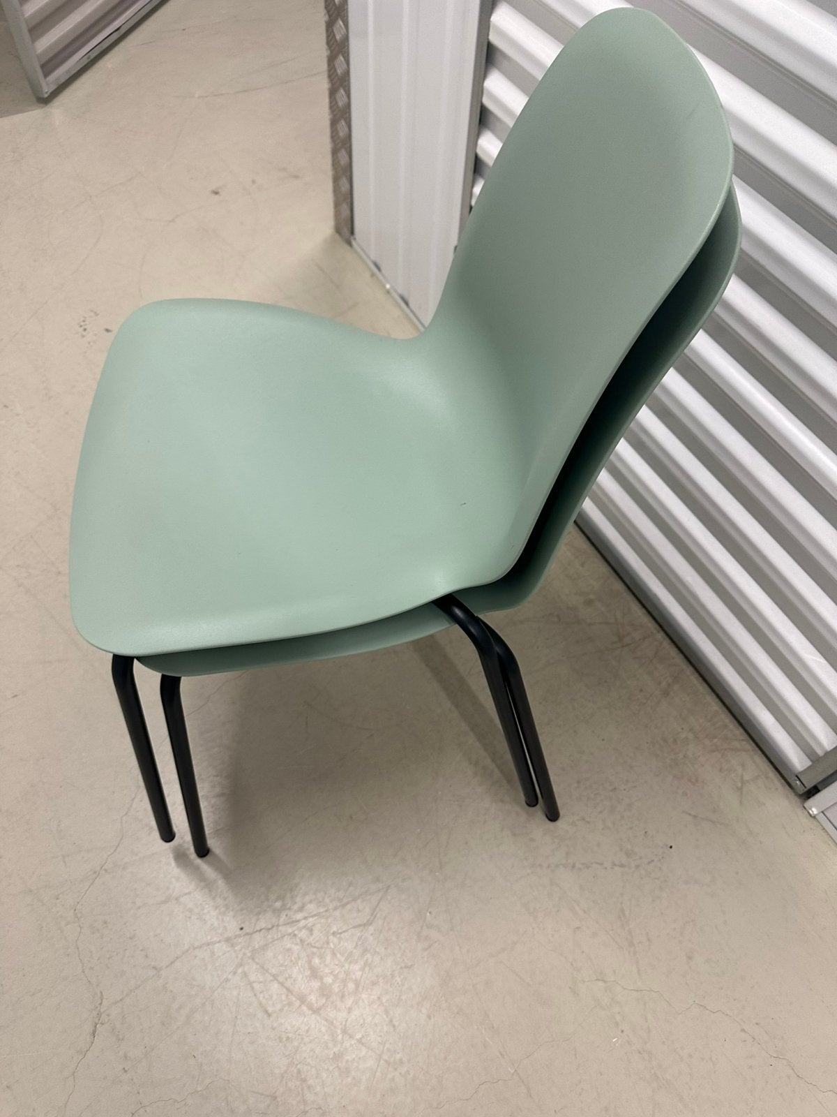 Ikea stoelen 2 stuks lichtgroen, Huis en Inrichting, Stoelen, Ophalen, Twee, Overige kleuren, Zo goed als nieuw