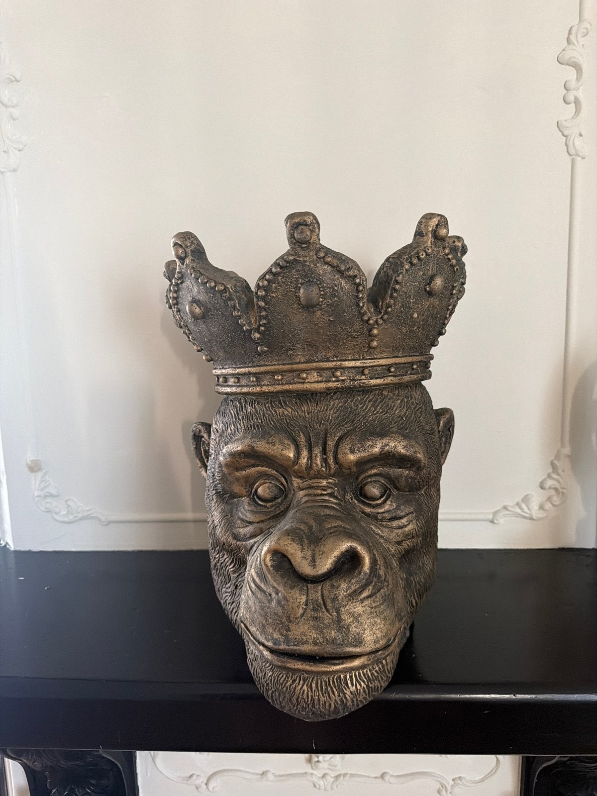 Unieke Gorilla Vaas met Kroon - Eye-catcher voor je Interieu, Ophalen
