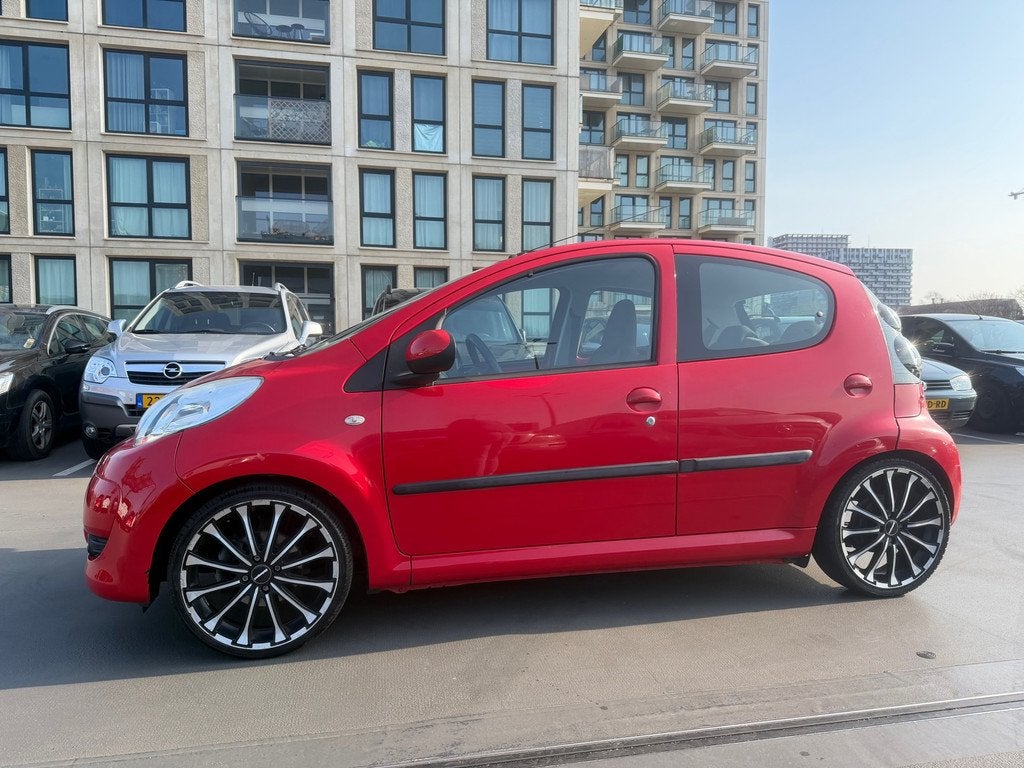 Citroen C1 1.0-12V Selection Airco Navi 17" Sports Velgen Du, Voorwielaandrijving, Euro 5, Gebruikt, 4 stoelen