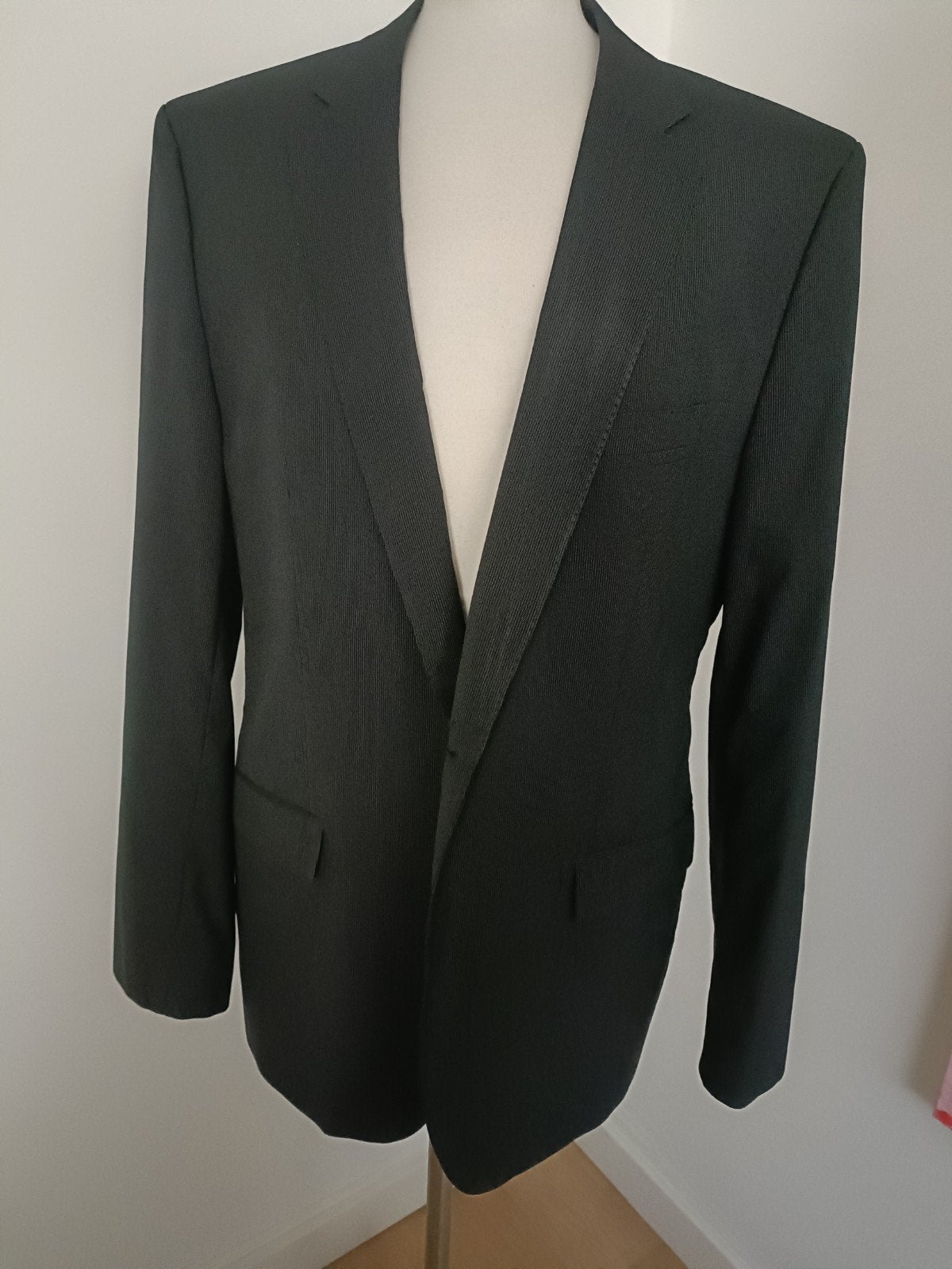 Hugo Boss colbert, Kleding | Heren, Verzenden, Zwart, Maat 56/58 (XL), Zo goed als nieuw
