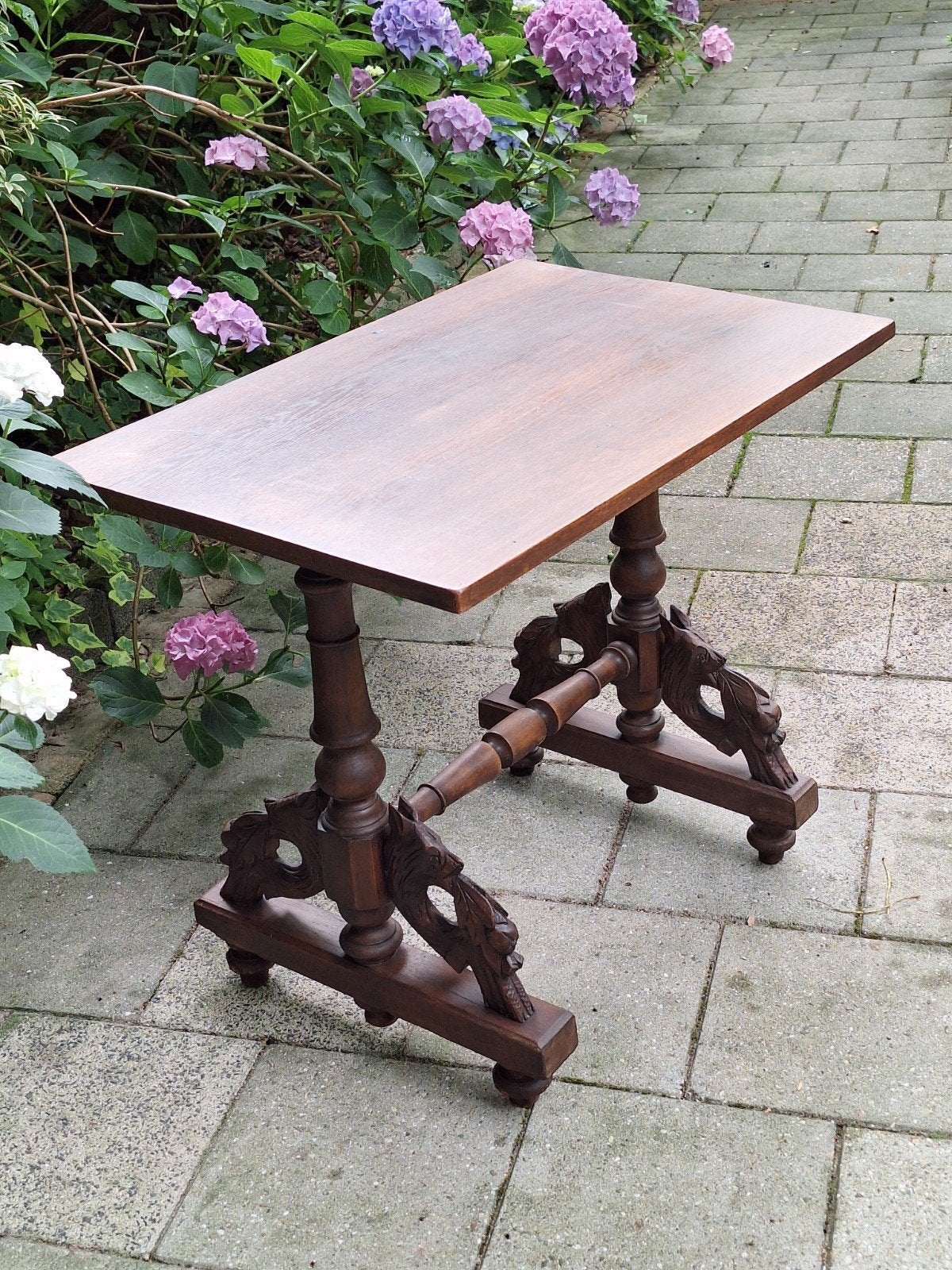 bistrotafeltje bijzettafeltje uit de Ardennen, Antiek en Kunst, Ophalen