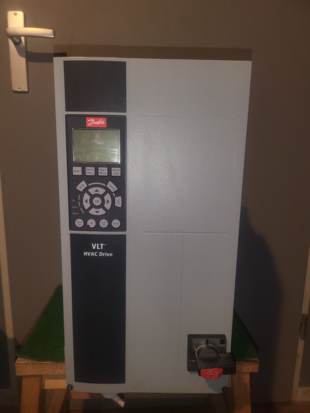 Danfoss VLT HVAC Drive FC-102P2K2T4E55H3XGX1XXS, Ophalen of Verzenden