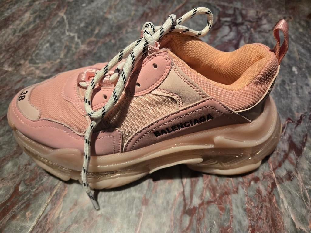 Balenciaga Triple S sneakers roze maat 38, Sieraden, Tassen en Uiterlijk, Zonnebrillen en Brillen | Dames, Balenciaga, Hgtrucks@gmail.com