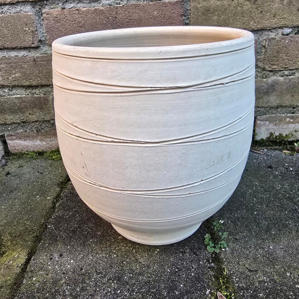 Mooie bloempot met uniek design, Gebruikt, Rond, Minder dan 40 cm, Balkon