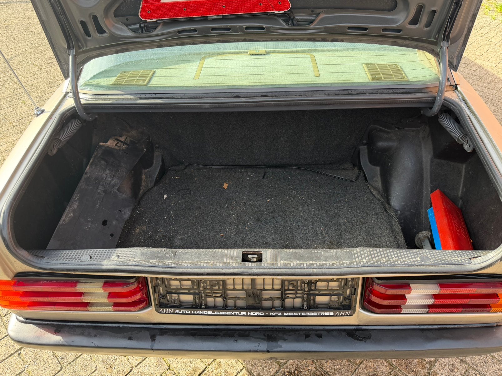 Mercedes Benz 190E 2.3 Swap 1986 Automaat Belastingvrij, foto 11