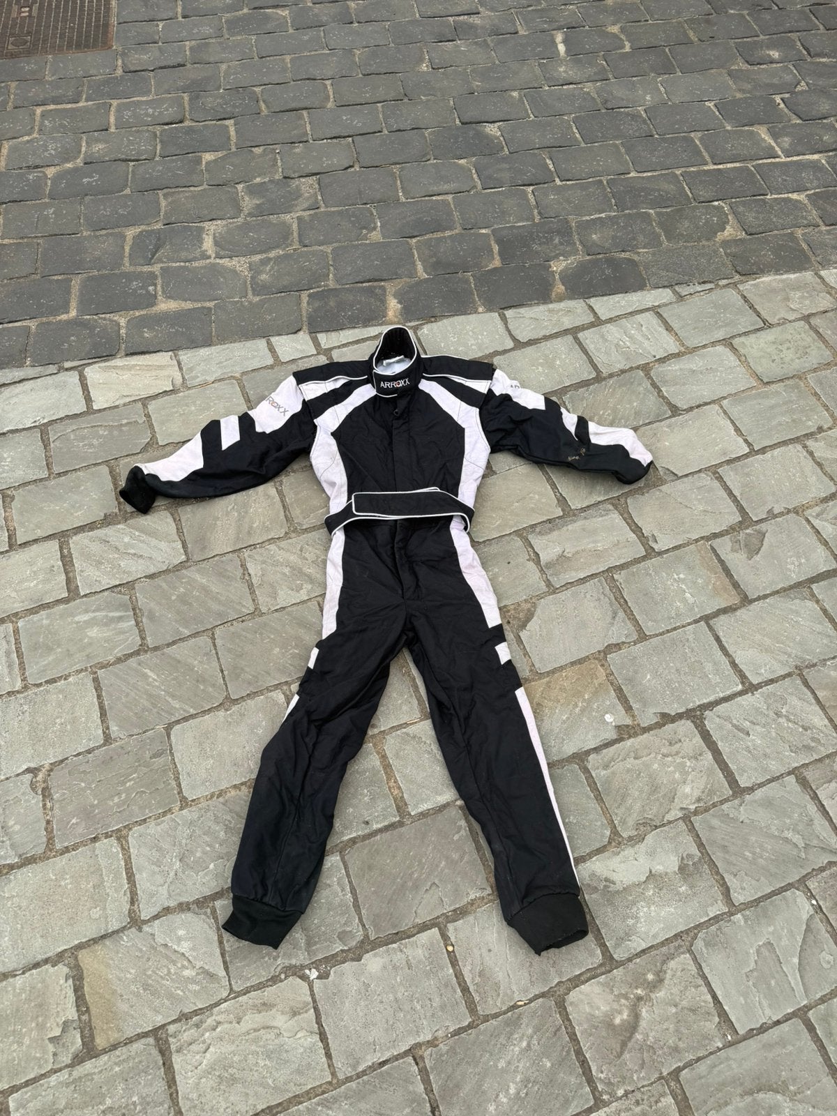Kart overall, Ophalen, Zo goed als nieuw
