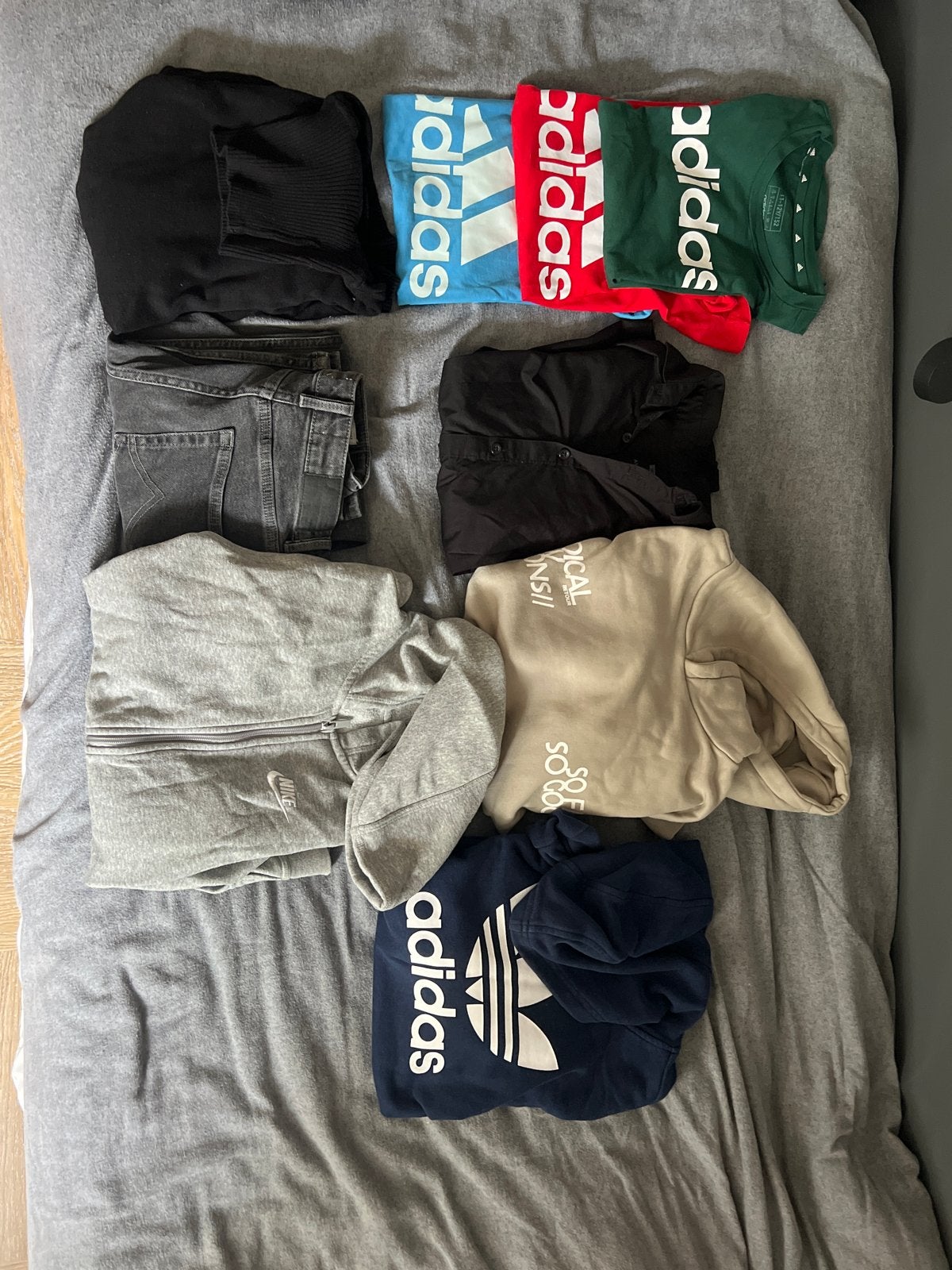 Kledingpakket Jongens Maat 146-158: Adidas, Nike, We, Americ, Ophalen of Verzenden, Gebruikt, Jongen, Setje