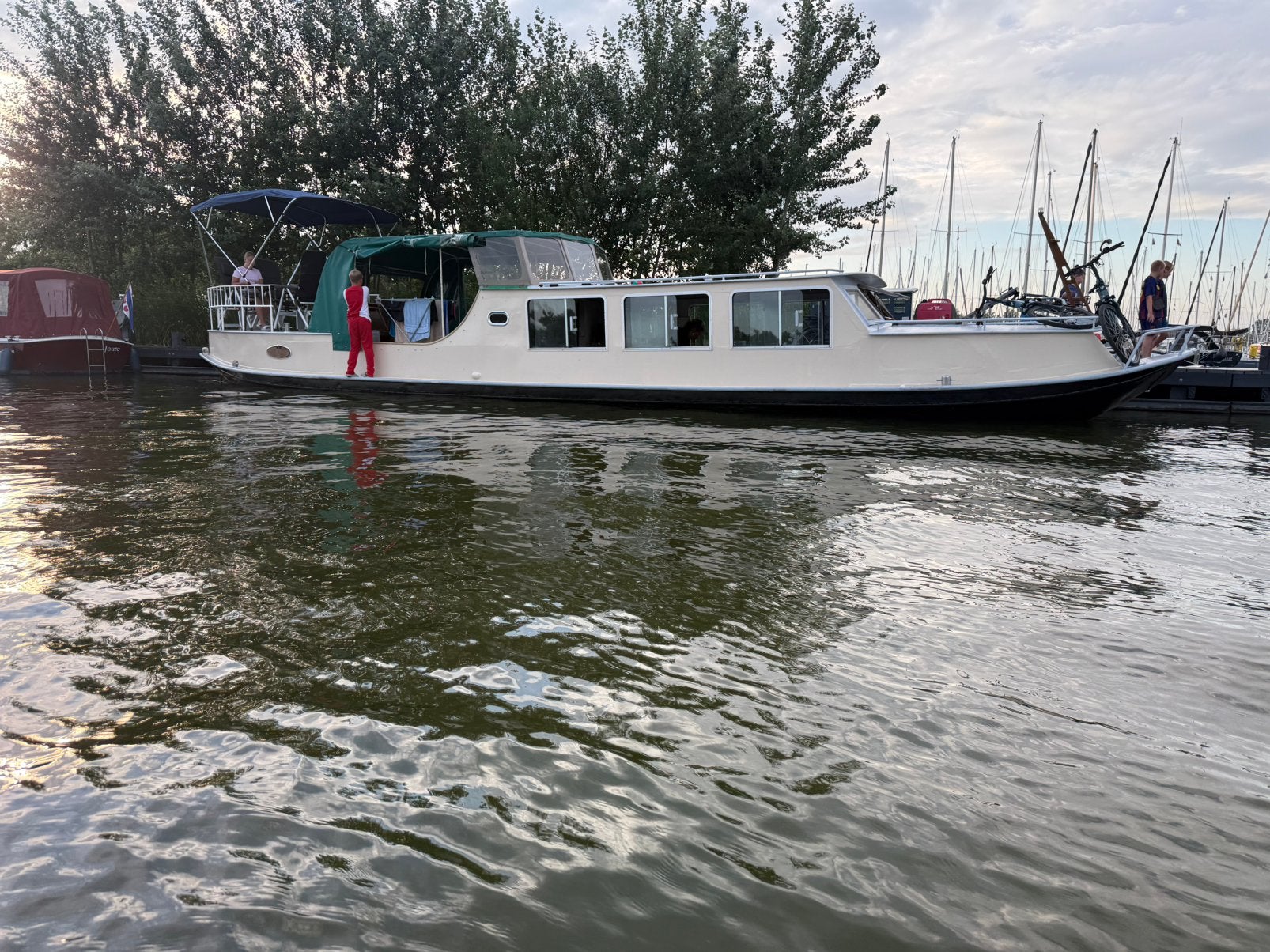 Kempenaar platbodem vakantie boot, Ophalen, Zo goed als nieuw, Motor en Techniek, Motorboot