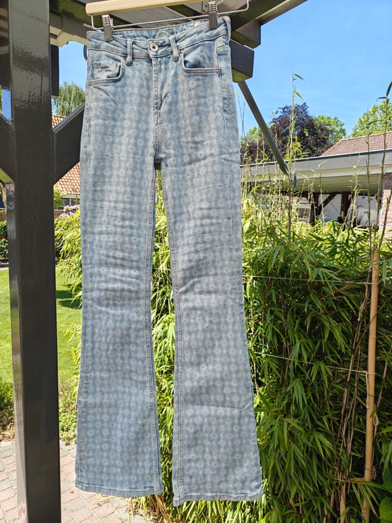 Cotton Club Coco high rise flare jeans 26 / 32, Blauw, Ophalen of Verzenden, Zo goed als nieuw, Maat 36 (S)