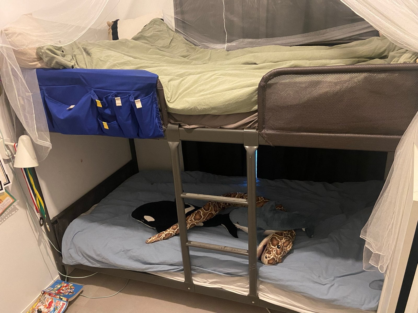 IKEA TUFFING Stapelbed - Donkergrijs 90x200 cm, Ophalen, Gebruikt, 90 cm, 160 tot 180 cm