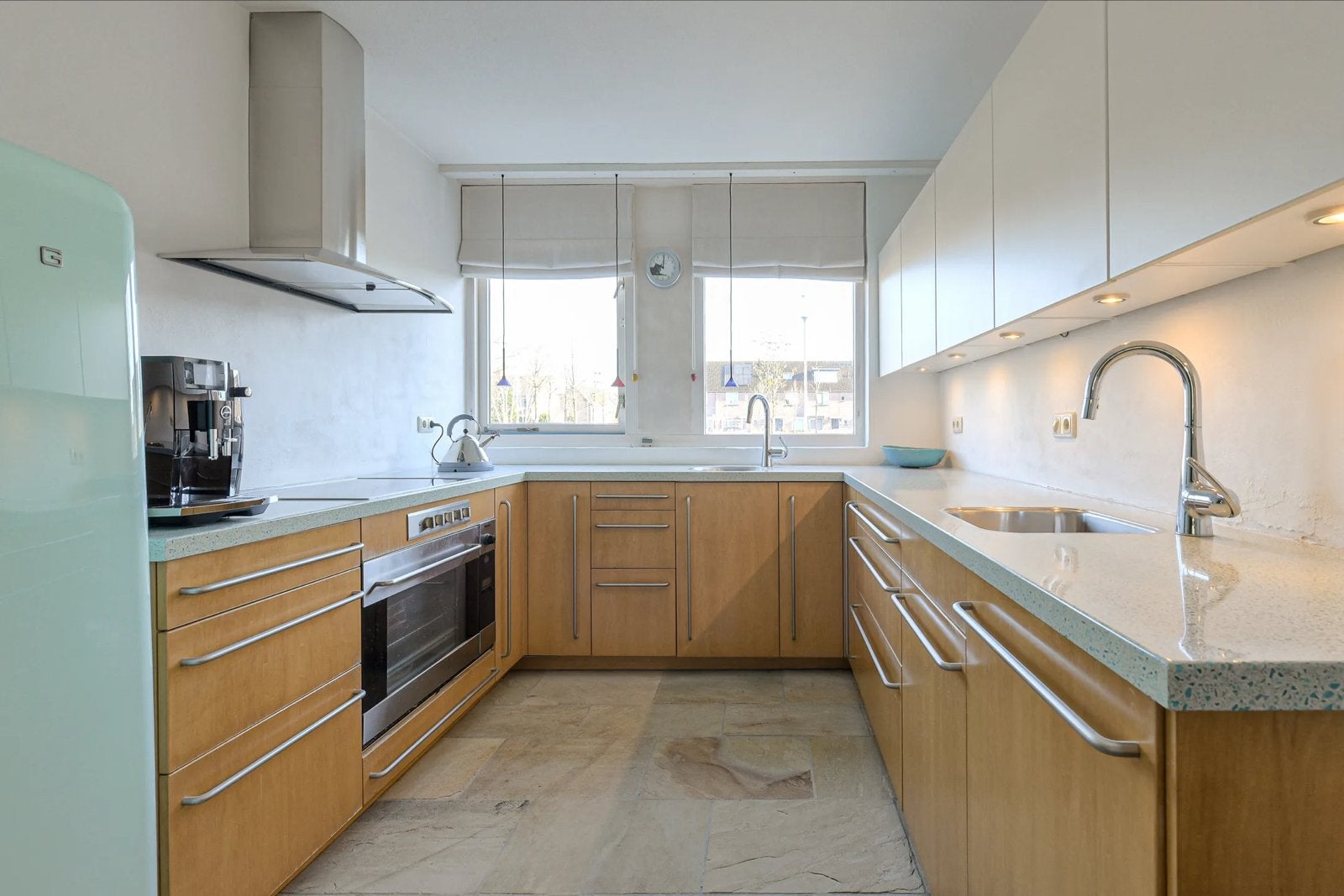 Poggenpohl keuken met Terrazzo blad - zelf te demonteren, Huis en Inrichting, Keuken | Complete keukens, Ophalen, Gebruikt, Hoekkeuken