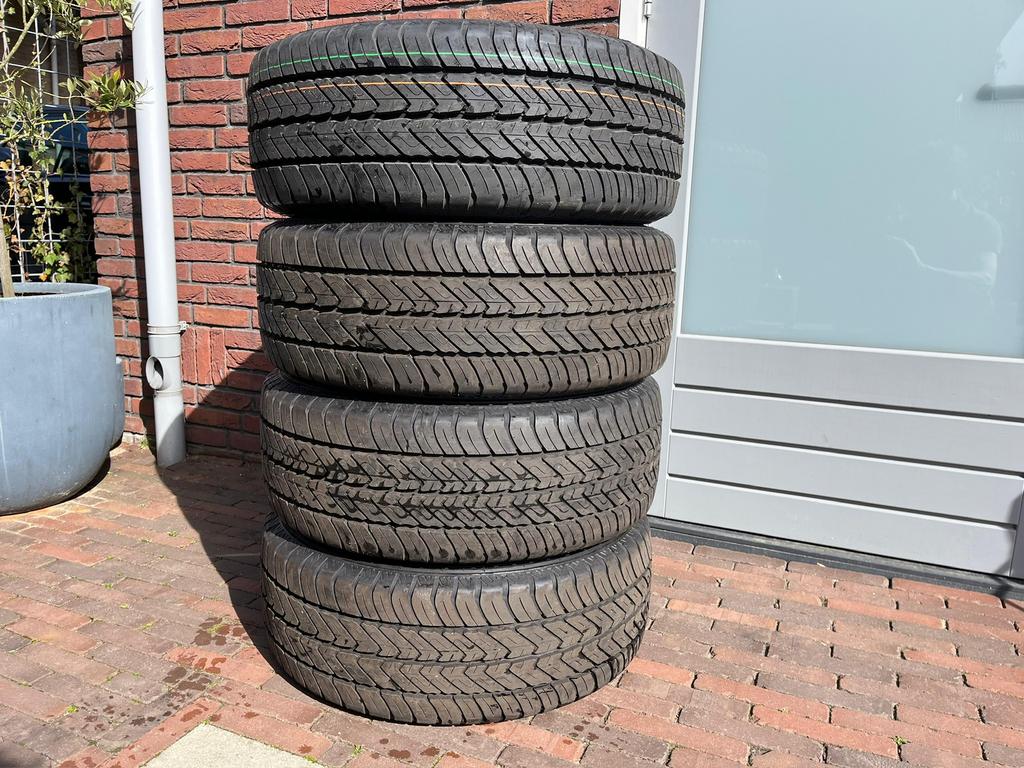 Mercedes Vito V klasse W447 17 inch Dunlop zomer 2024 + TPMS, Auto-onderdelen, Banden en Velgen, Ophalen, Bestelwagen, Banden en Velgen