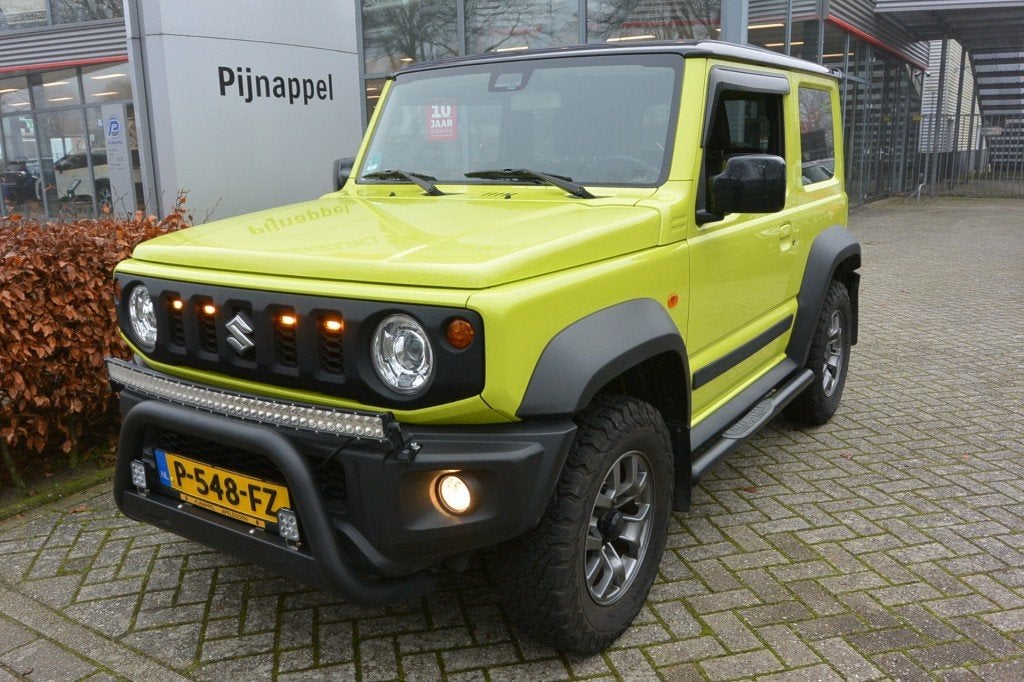 Suzuki JIMNY 1.5 Stijl AllGrip (4x4) 4-persoons Navigatie/Le, Auto's, 15 km/l, Gebruikt, Euro 6, Met garantie (alle)