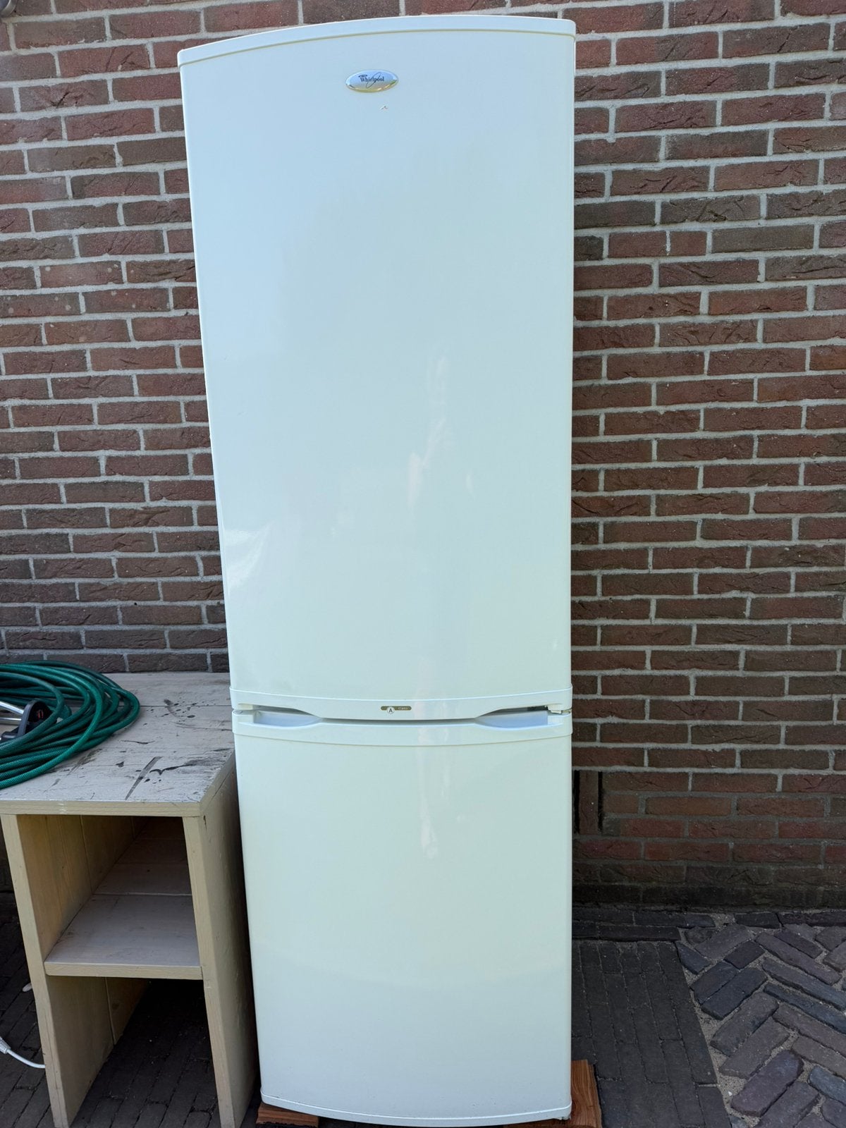 Te huur grote koelkast met 3 diepvries lades, Ophalen, 200 liter of meer, Met aparte vriezer, 160 cm of meer