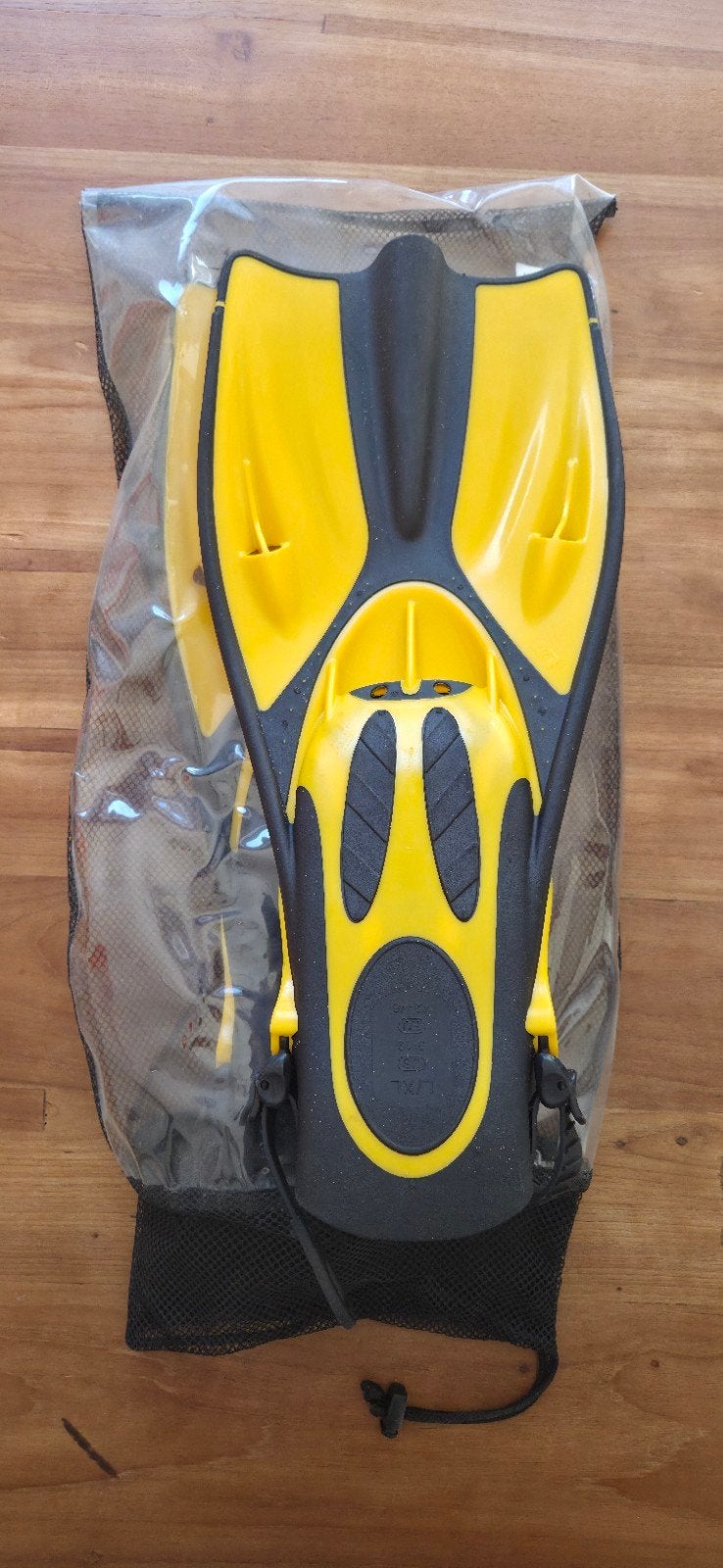 Snorkelvinnen L/XL (EU 42-46) - Geel/Zwart, Ophalen of Verzenden, Zo goed als nieuw, Snorkelvinnen