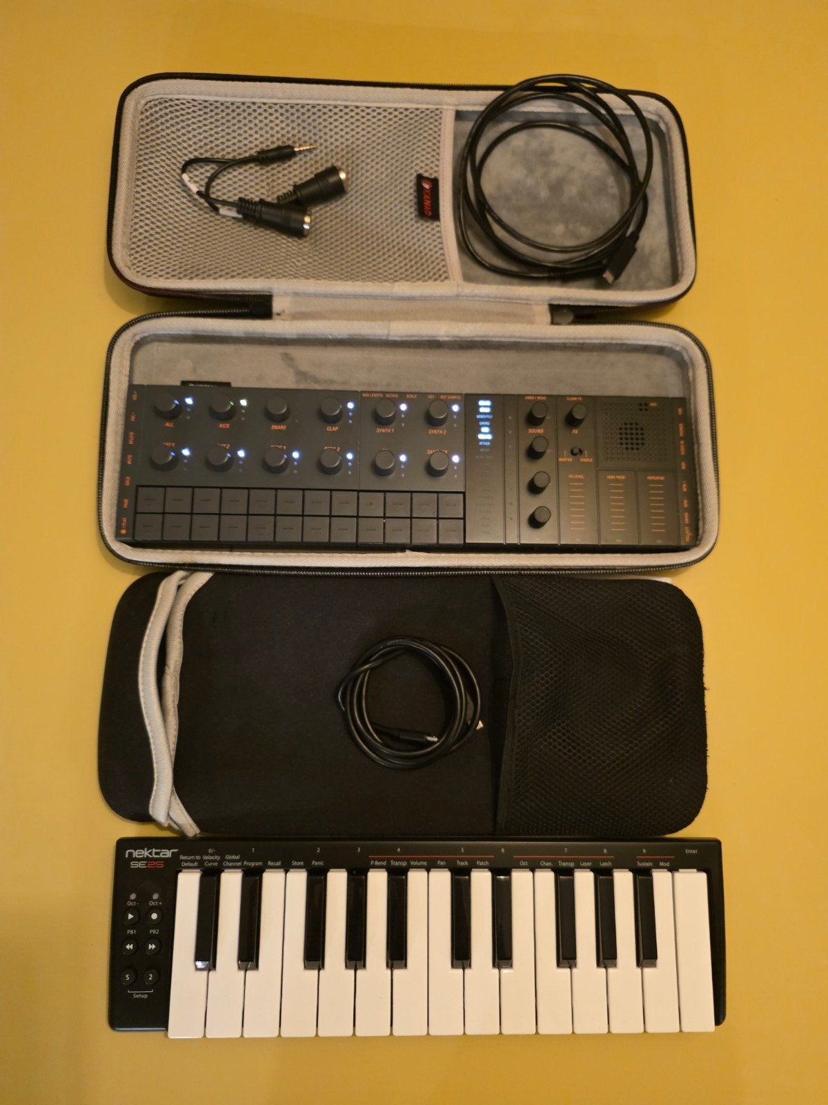 Yamaha SEQTRAK + Nektar SE25 MIDI Keyboard & cases, Overige merken, Zo goed als nieuw, Met koffer of flightcase, Overige aantallen