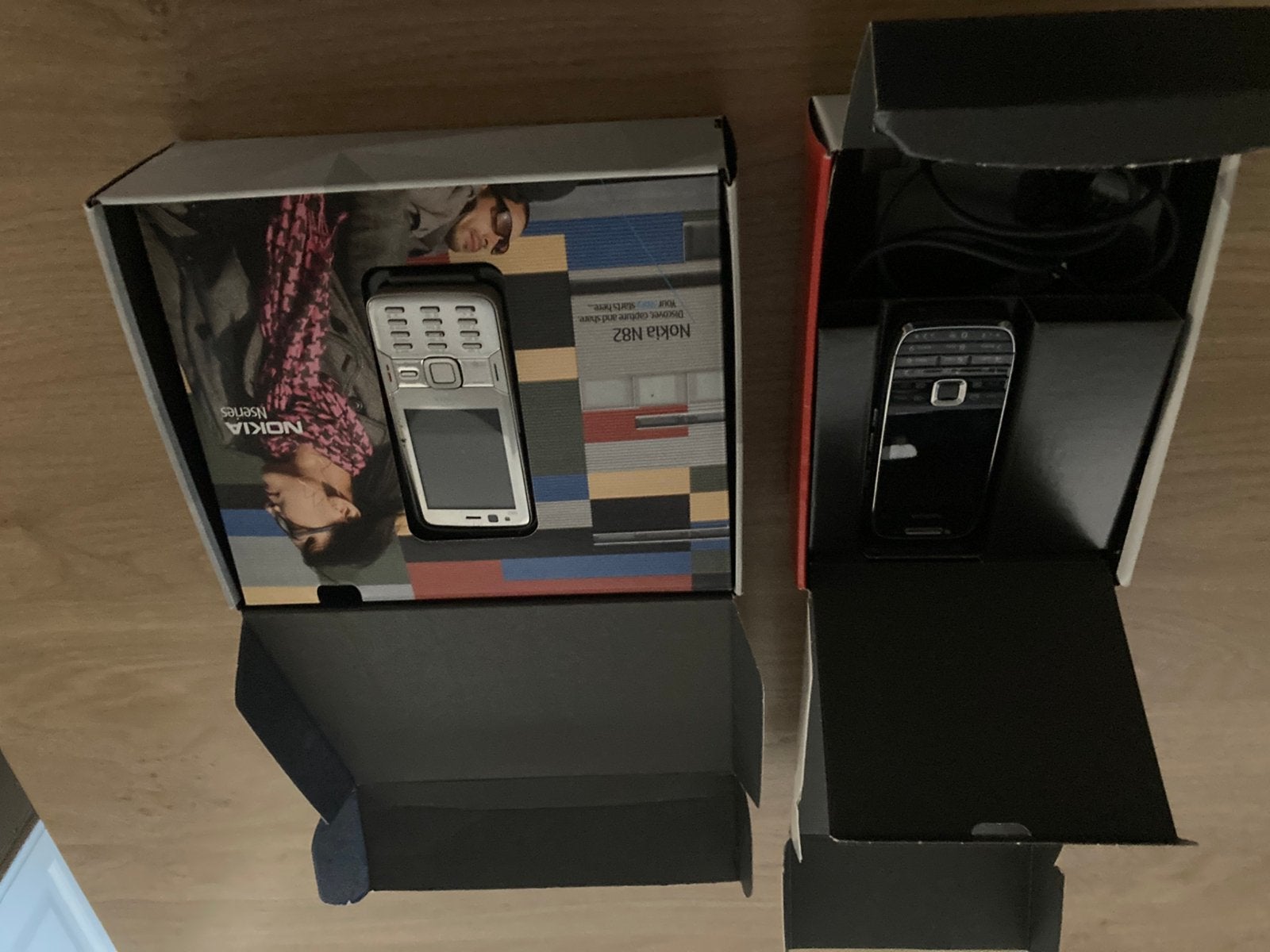 Nokia E 75 en de nokia N82, Ophalen, Overige modellen, Zwart, Zonder simlock