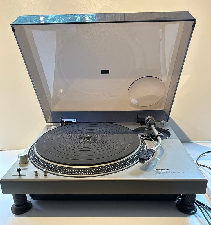 Technics platenspeler SL120, Ophalen of Verzenden, Gebruikt, Platenspeler, Technics