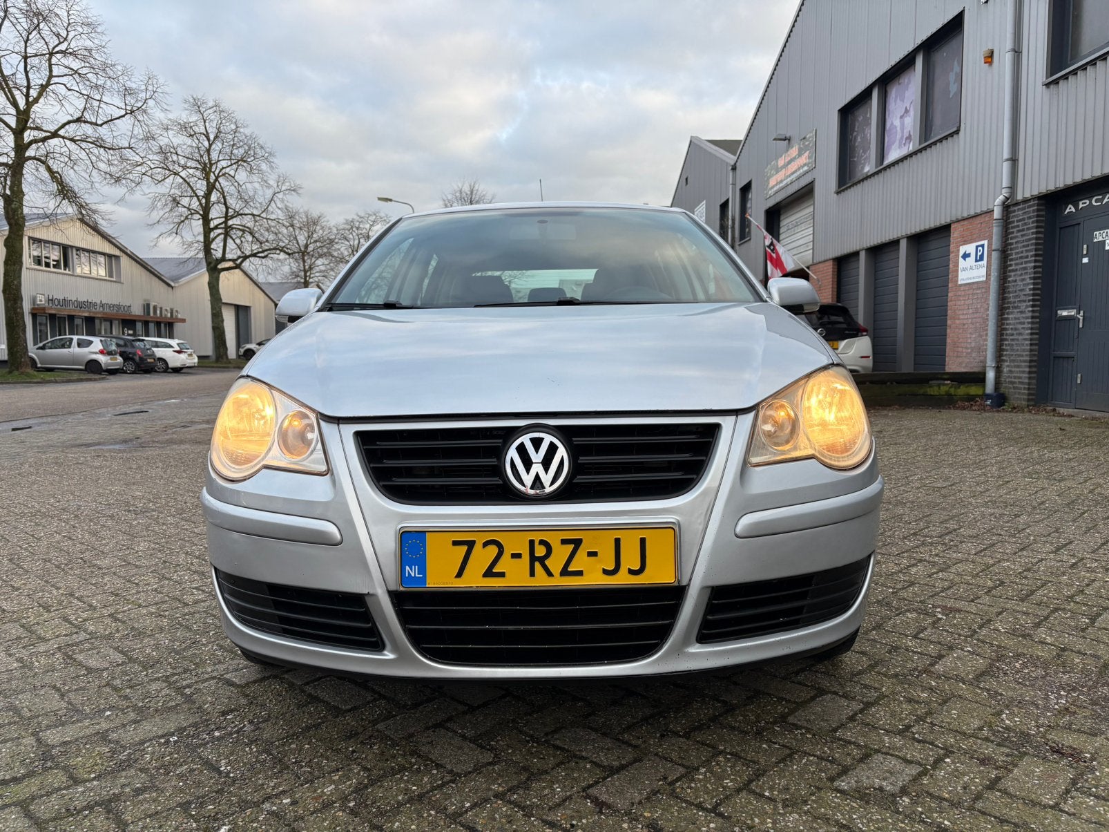 Volkswagen Polo 1.4 55KW 2005 Grijs, Voorwielaandrijving, 15 km/l, 74 pk, Origineel Nederlands
