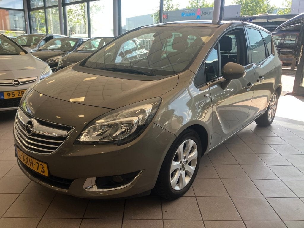 Opel Meriva 1.4 Turbo Cosmo Eerste Eig NW APK 140 DKM BJ 201, Dealer onderhouden, Gebruikt, 4 cilinders, Bruin