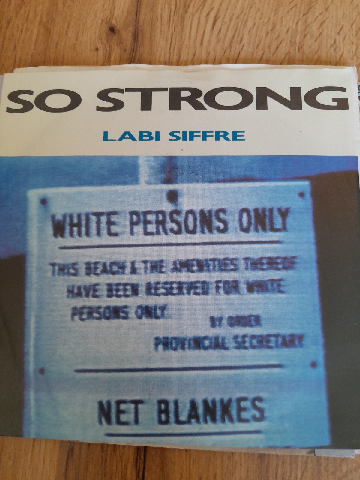 labi siffre 7inch so strong, Ophalen of Verzenden, Zo goed als nieuw, Pop