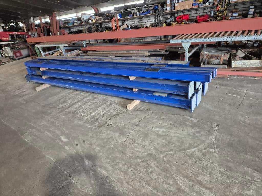 Stalen balken hea 160 en ipe 120, Ophalen