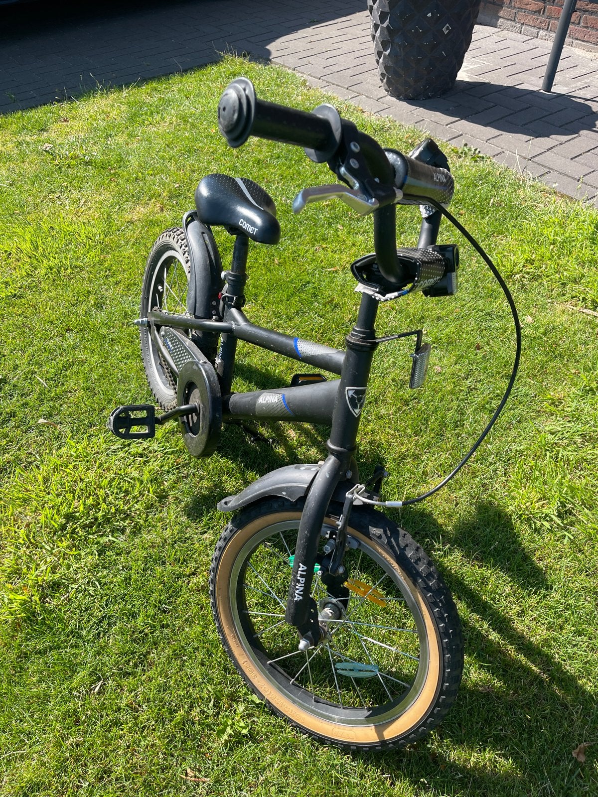 Alpina Comet kinderfiets 16 inch - Zwart, Fietsen en Brommers, Ophalen, Gebruikt, Velgrem, 16 tot 20 inch