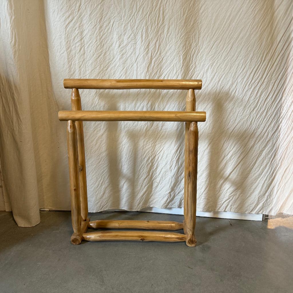 Handdoekenrek - massief Teak - TTM Wonen, TTM Wonen, Meubels – (Perzische) Tapijten en Woonaccessoires, Handdoekenrek, Bruin, Taag 63, 2491 CS, Den Haag (Forepark)