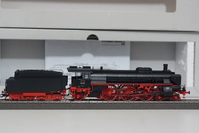 Märklin H0 39025 BR 18 326 DRG mfx DIGITAL Softdrive-Sinus-M, Wisselstroom, Locomotief, Nieuw, Ophalen of Verzenden