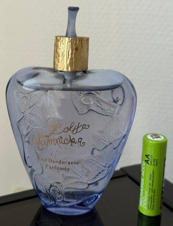 Lolita Lempicka-nevel Factice / winkel dummy, Verzenden, Zo goed als nieuw