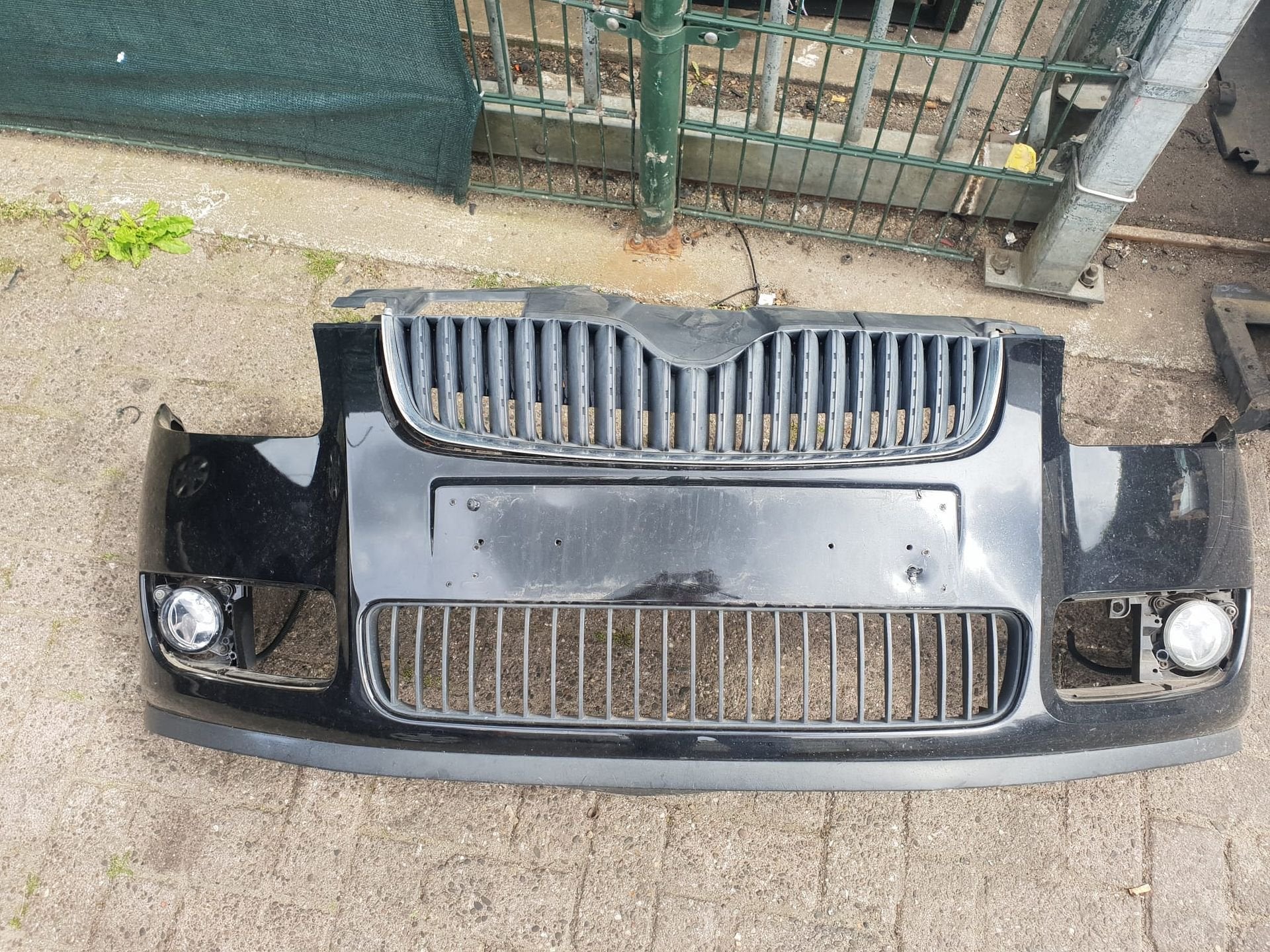 SKODA FABIA 2 VOORBUMPER bj 2008, Gebruikt, -, Voor, -