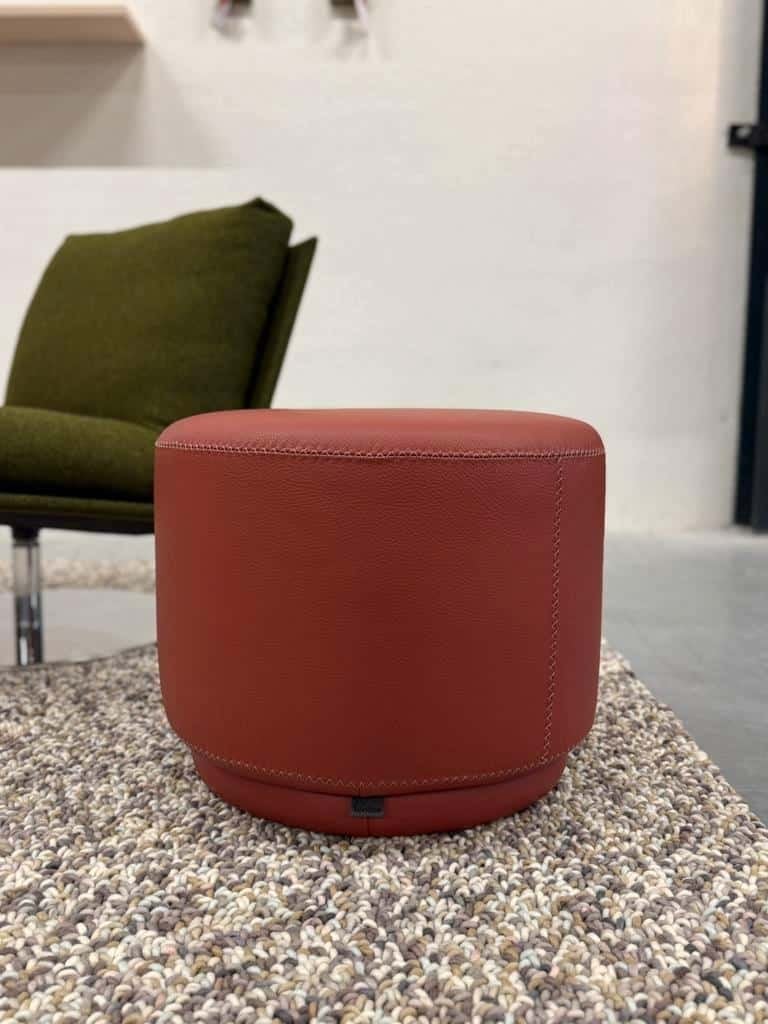 nieuw leolux Bolmin poef kruk voetenbank senso terracotta, Minder dan 50 cm, Leolux, Info@leolux.nl, Rond